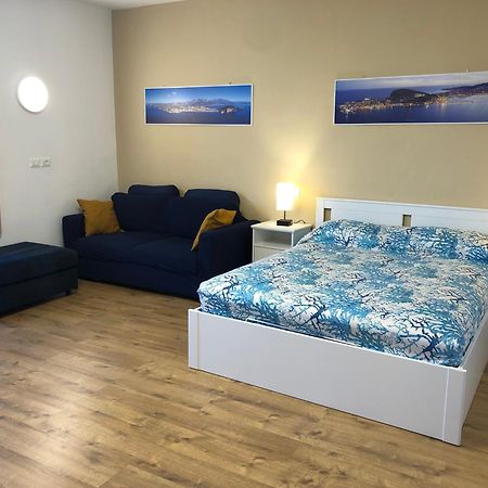Апартаменты La Finestra Sul Mare Гаэта Экстерьер фото